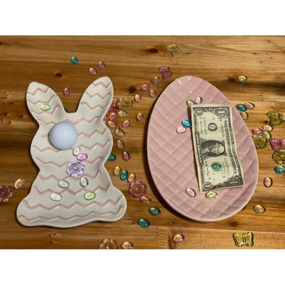 Set of Easter plates serving dishes pink and white Easter bunny Easter Egg decor - Picture 3 of 11